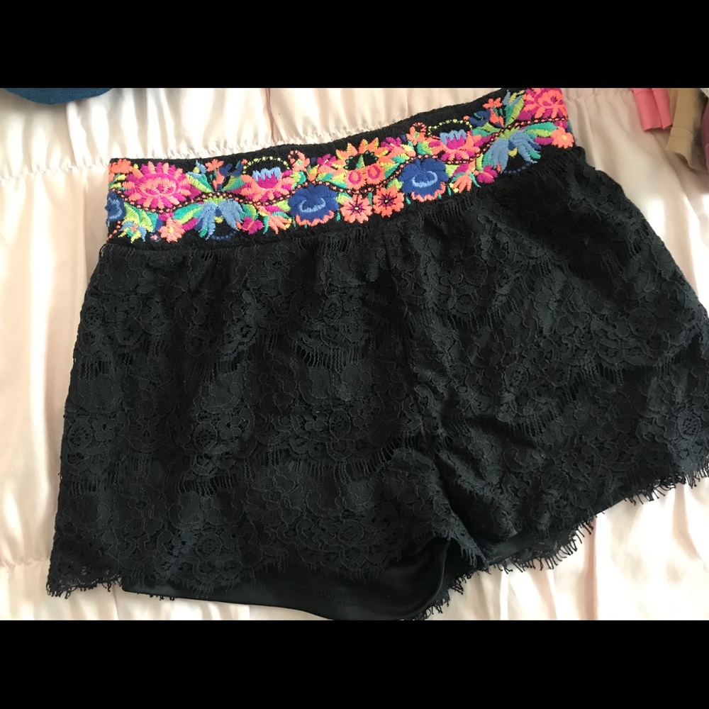 Size 2 lace shorts